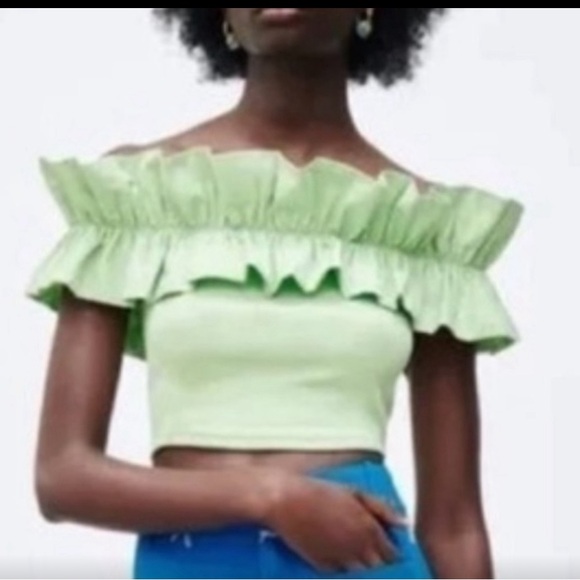 NWT Zara Green Top - Picture 1 of 3